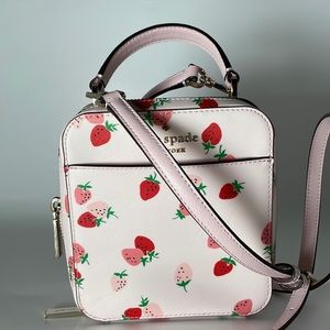 Kate Spade Daisy Strawberries Crossbody